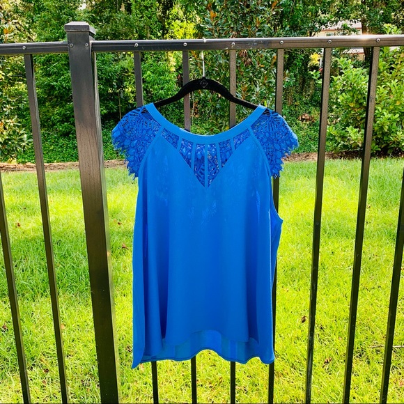 Blue Lace Top - Picture 1 of 2